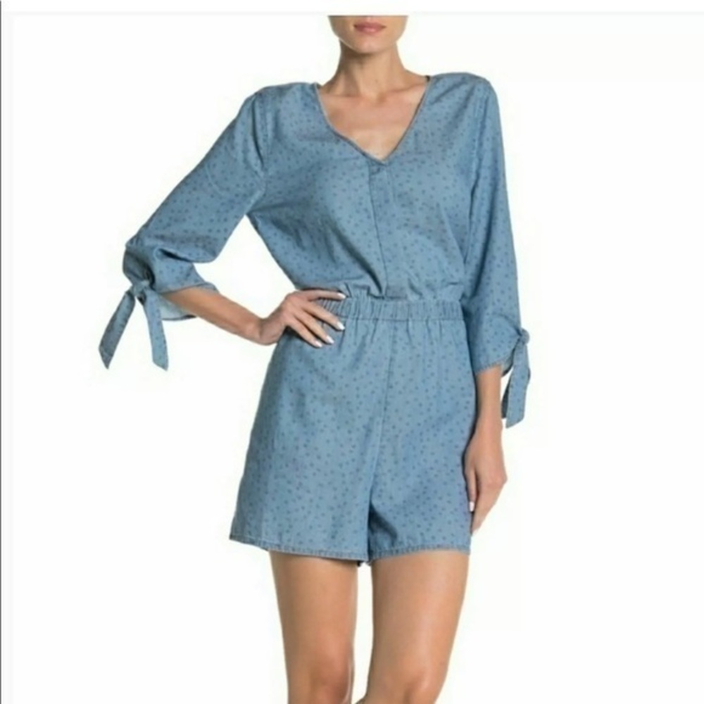 SUSINA blue denim chambray tie sleeve romper
